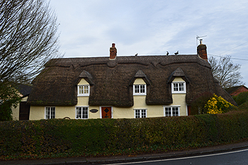 27 High Street - Green Hedges January 2015